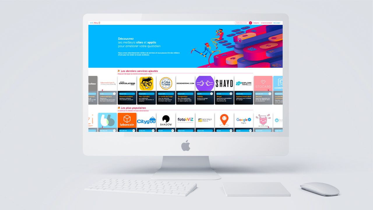 Free-Elegant-Apple-Screen-Computer-MockUp-PSD